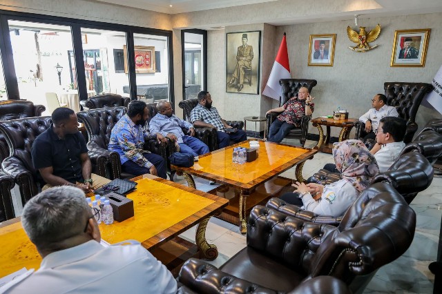 IMG-20240325-WA0749_copy_640x426