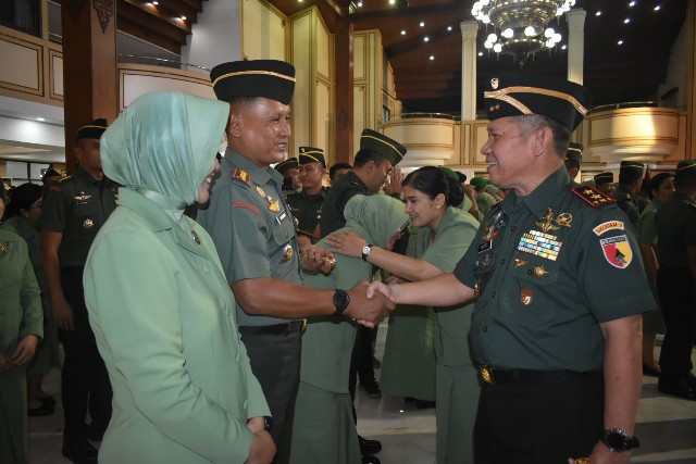 IMG-20240401-WA0558_copy_640x427